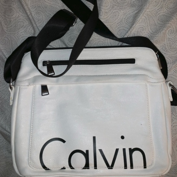 Calvin Klein Handbags - CALVIN KLEIN BAG